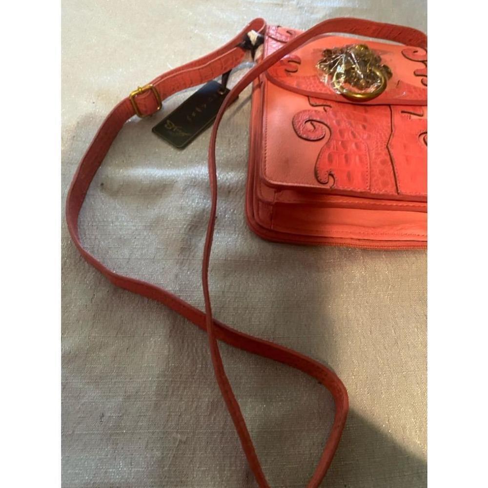 Women's Sharif Pink Leather Crossbody Bag - Picture 5 of 11